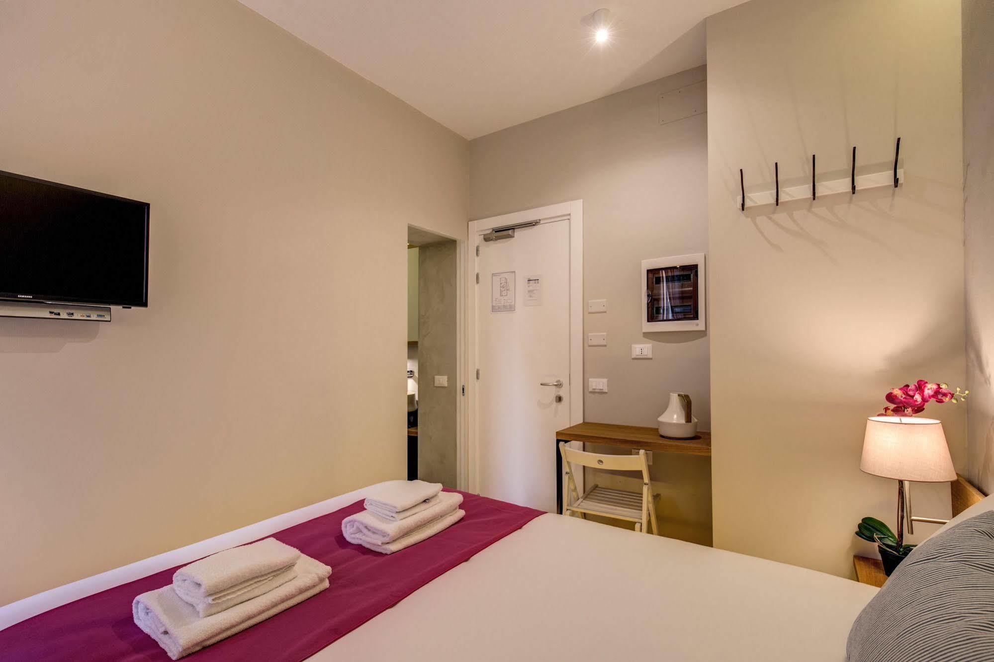 The Spanish Suite Campo De' Fiori Rome Bagian luar foto